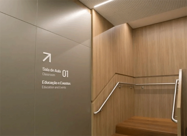 輕奢酒店標識標牌導向牌定制